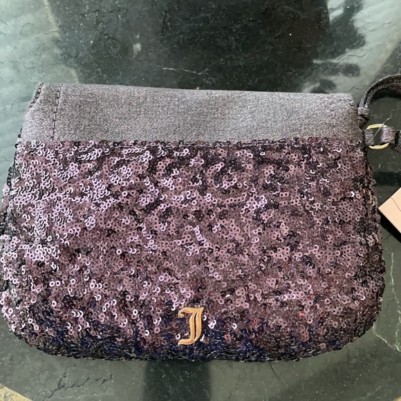 Juicy Couture clutch/wristlet bag. - Picture 9 of 10